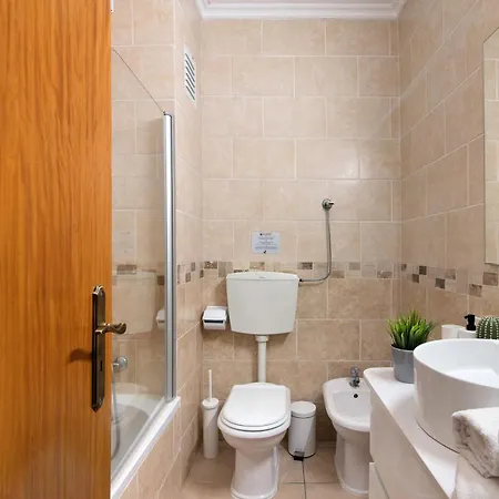 Sousa E Filhos Apartmán *